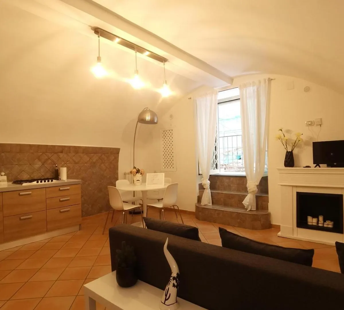 New Generation Chiaia Apartment Naples