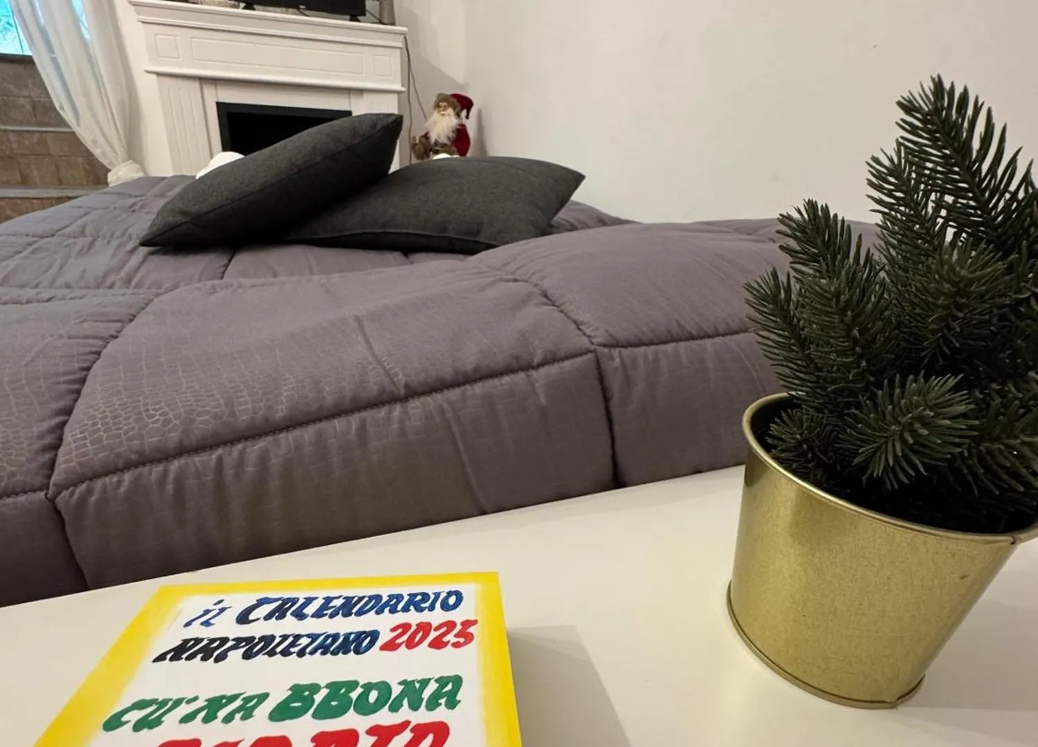 New Generation Chiaia Apartment Naples
